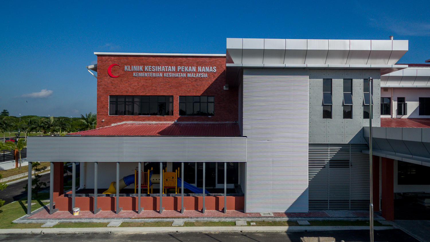 http://www.thaiguanconstruction.com/wp-content/uploads/2016/08/DJI_0049-E.jpg